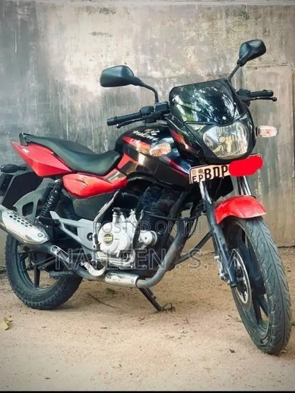 Bajaj Pulsar 150 2016