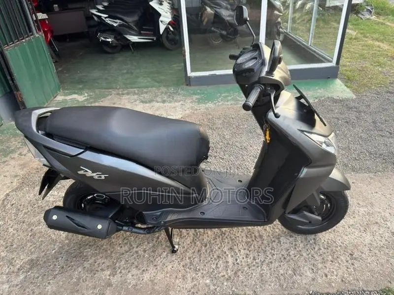 Honda Dio 2015