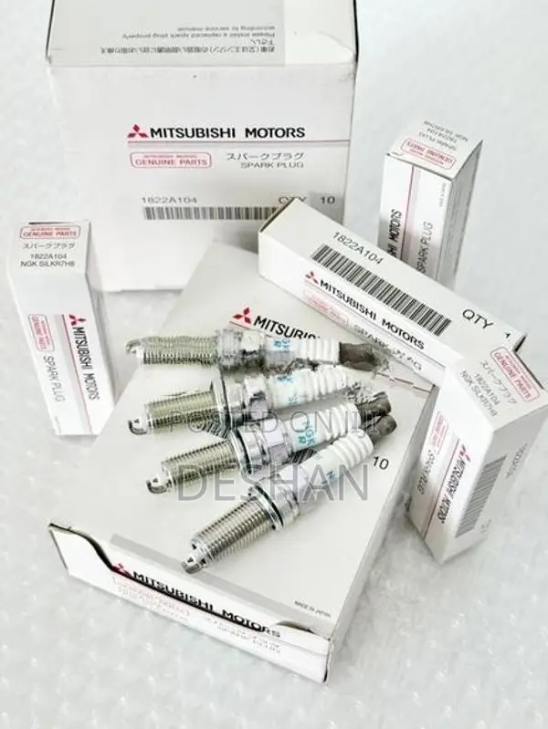 Mitsubishi Eclipse Cross gk1w Genuine Spark Plugs