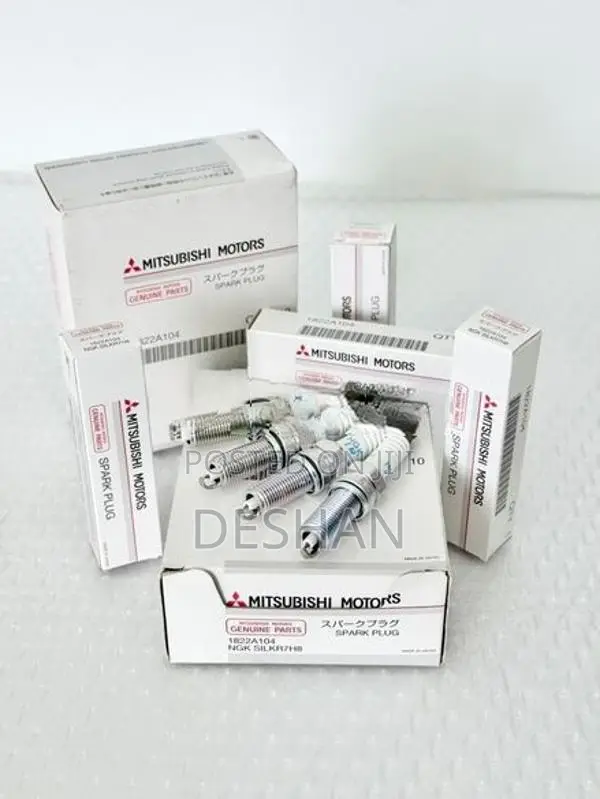 Mitsubishi Eclipse Cross gk1w Genuine Spark Plugs