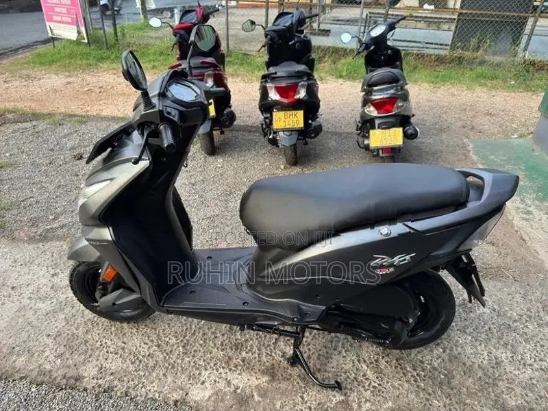 Honda Dio 2017