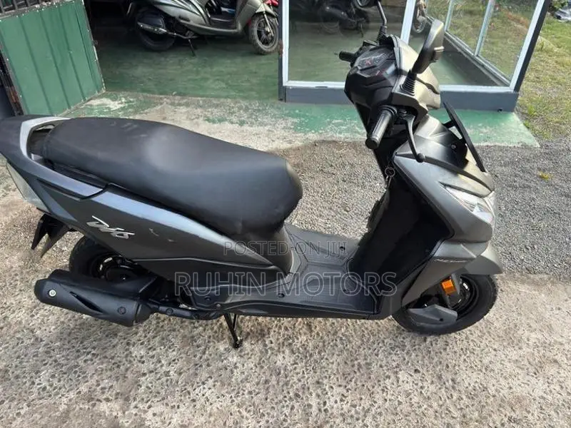 Honda Dio 2017