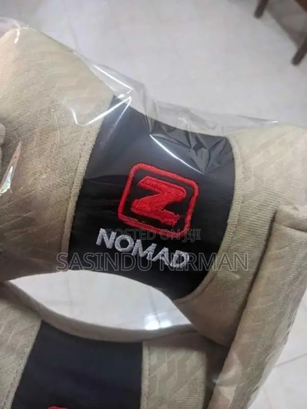 Car Head Rest Pack
