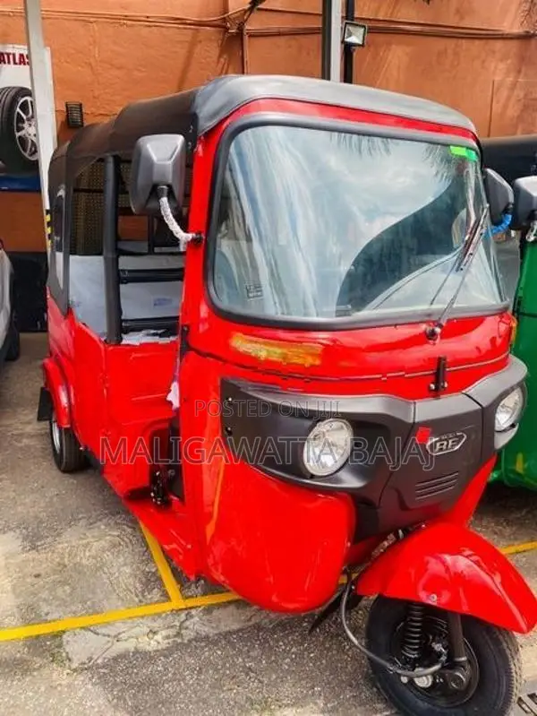 Bajaj RE 2026