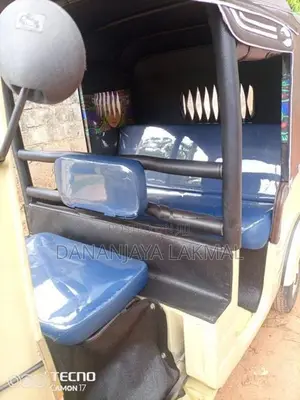 Bajaj RE 2 Stroke 2001