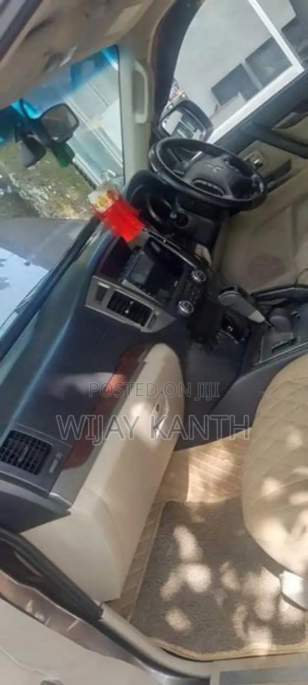 Mitsubishi Montero 2015