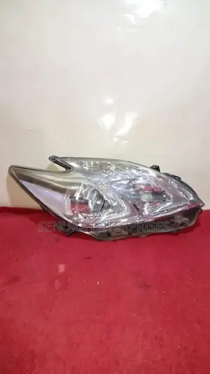 Toyota Prius W30 Headlight RH