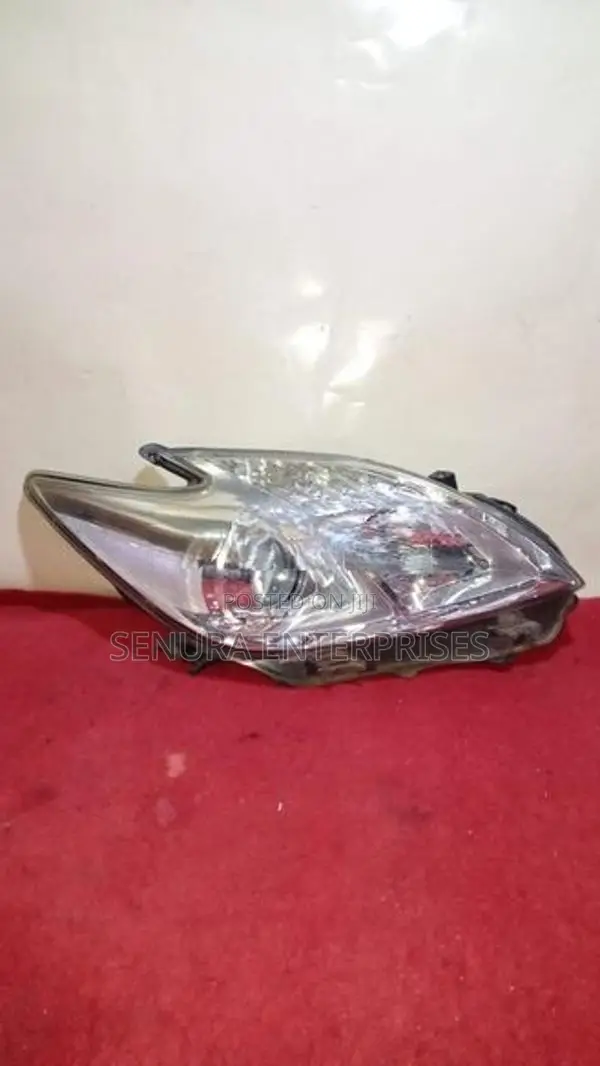 Toyota Prius W30 Headlight RH