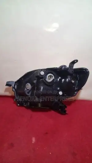 Toyota Passo M700 Head Light RH