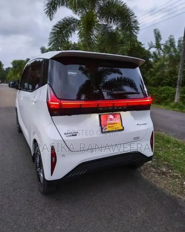 Nissan Sakura X Fully EV 2023