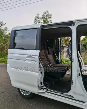 Suzuki Spacia Custom Gs 2024