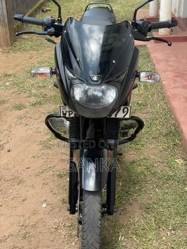 Bajaj Pulsar 150 2015
