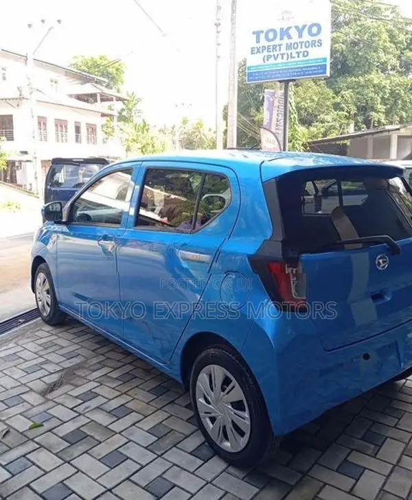 Daihatsu Mira 2025