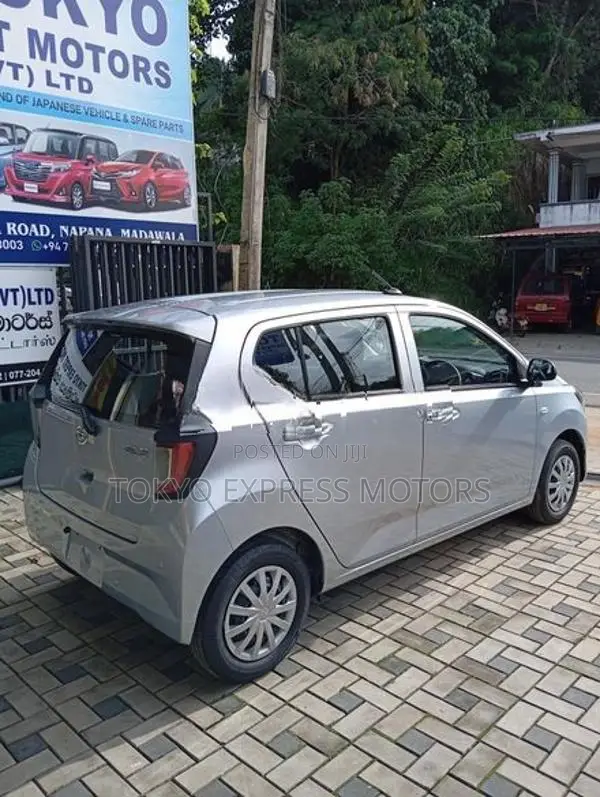 Daihatsu Mira 2025