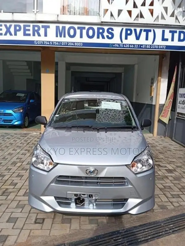 Daihatsu Mira 2025