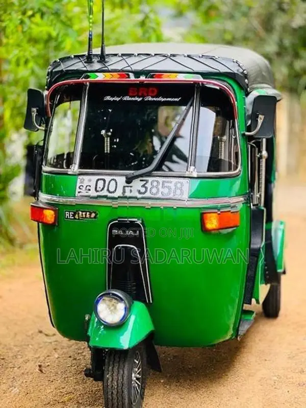 Bajaj RE 2008