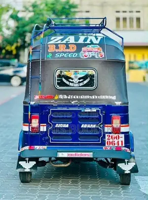 Bajaj RE 200 1997
