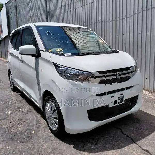 Mitsubishi eK Wagon M 2023