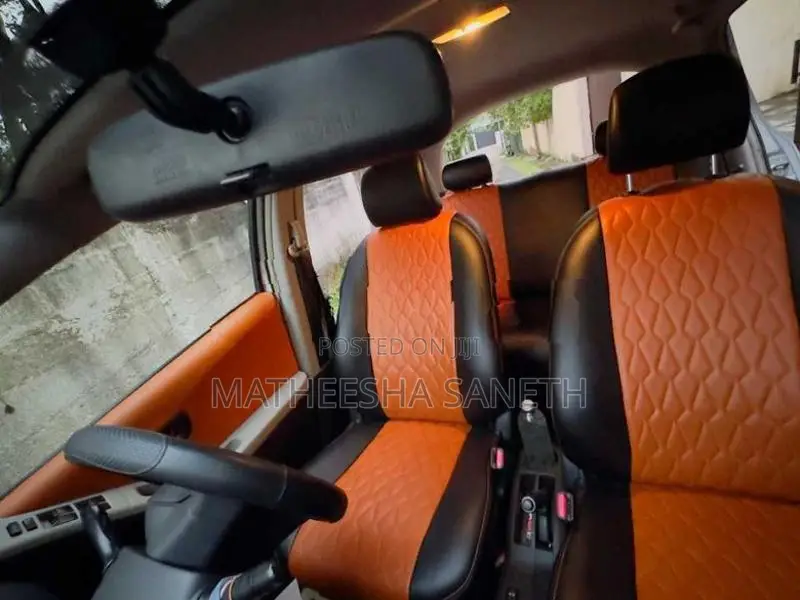 Toyota Vitz 2007