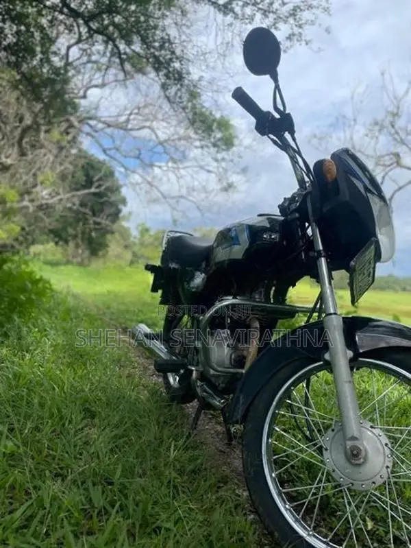 Bajaj CT100 2009
