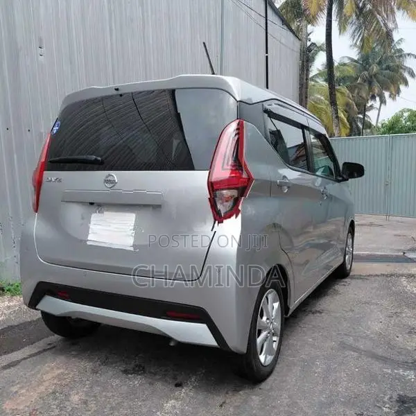 Mitsubishi eK Wagon M 2024