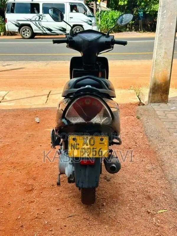TVS Streak 2012