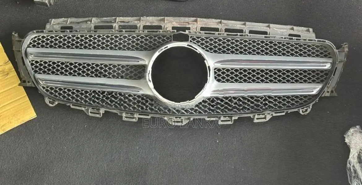 Mercedes Benz W212 Facelift Grill
