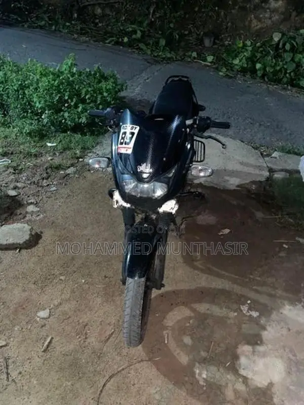 Bajaj Pulsar 180 2008