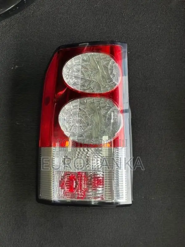 Land Rover Discovery 4 Tail Light