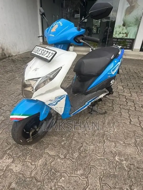 Honda Dio 2017