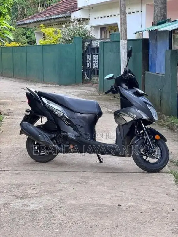 Yamaha Ray ZR 2018