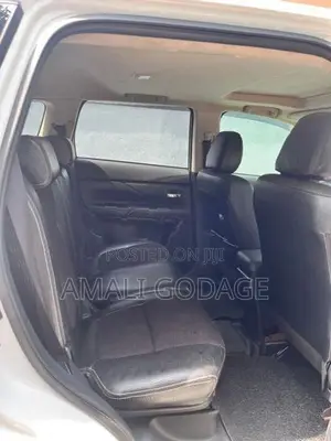 Mitsubishi Outlander 2016