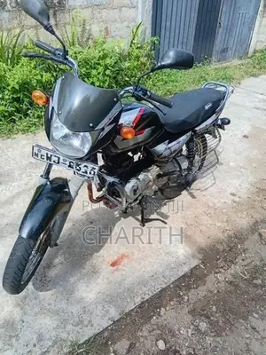 Bajaj CT100 2010