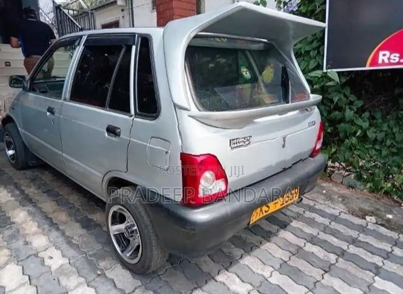Maruti Suzuki 800 2011