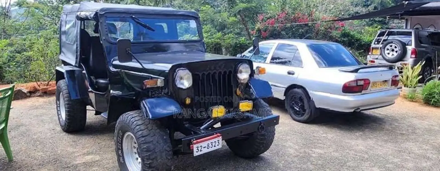 Mahindra 4DR5 1976