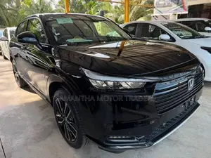 Honda Vezel Z Premium 2025