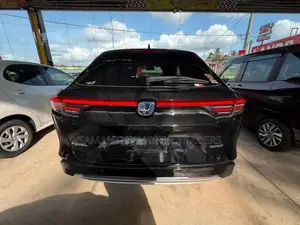 Honda Vezel Z Premium 2025