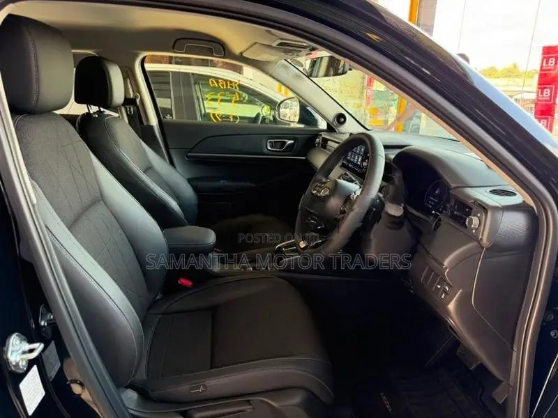 Honda Vezel Z Premium 2025