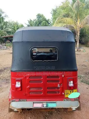 Bajaj RE Three Wheeler 2011