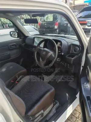 Suzuki Alto 2023