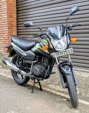 TVS Metro 2015