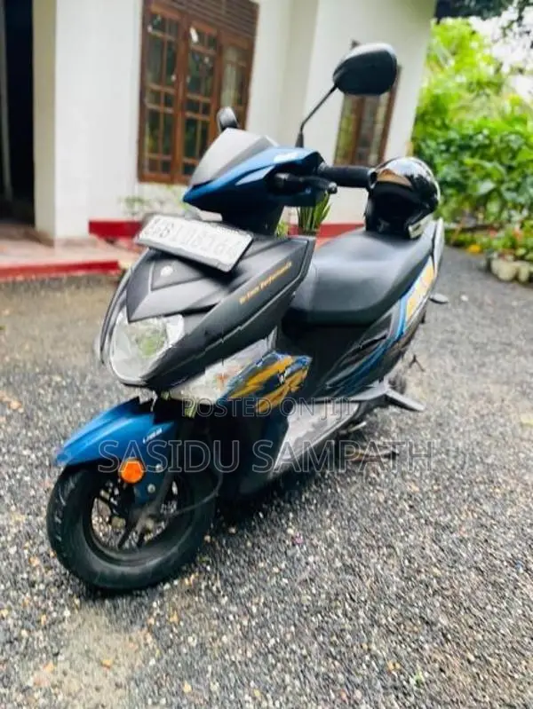 Yamaha SZR 2018