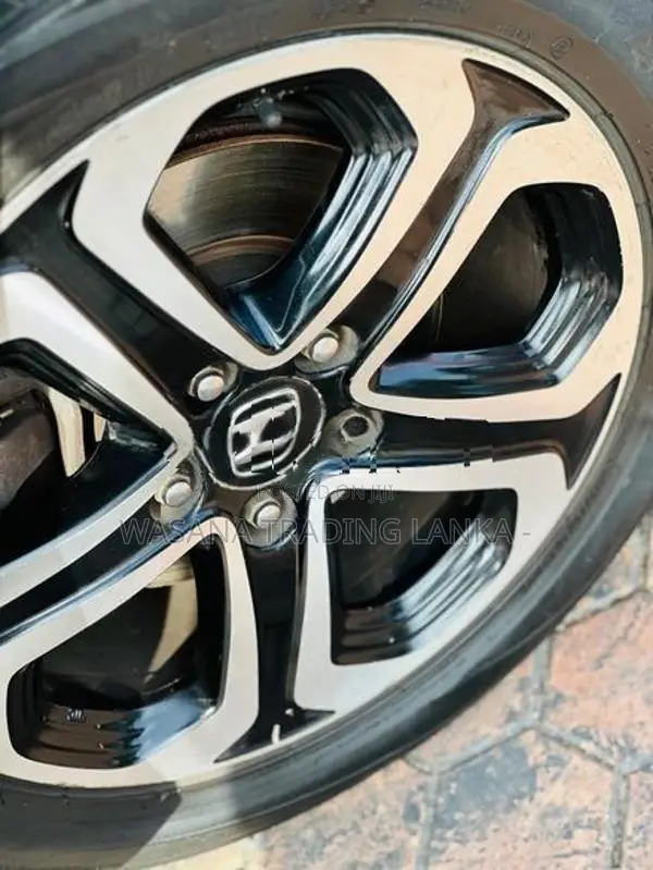 Honda Vezel Z Orange 2014