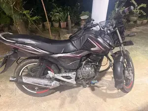 Bajaj Discover 125M 2015