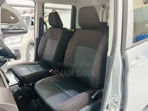 Toyota Roomy X 2023