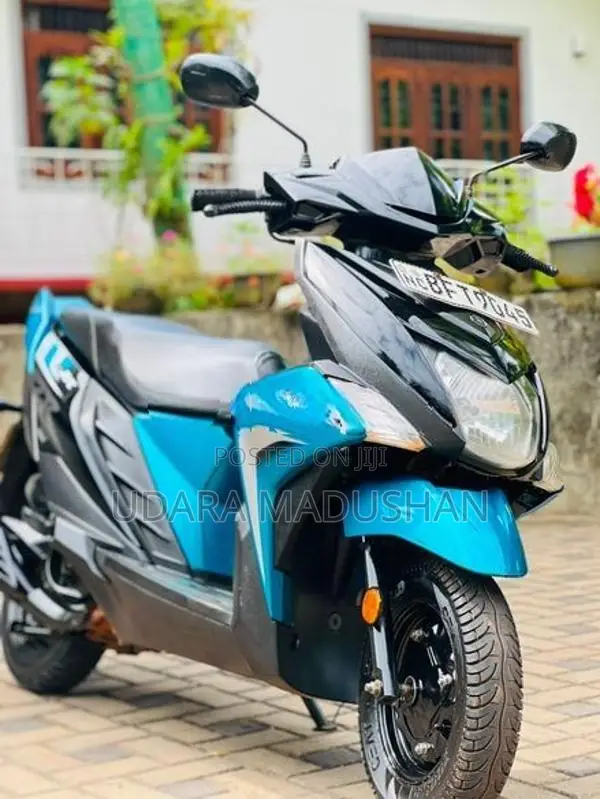Yamaha RayZR 2017