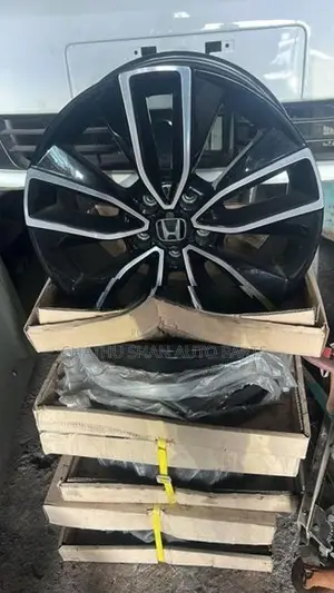 Honda Vezel 2025 Wheel