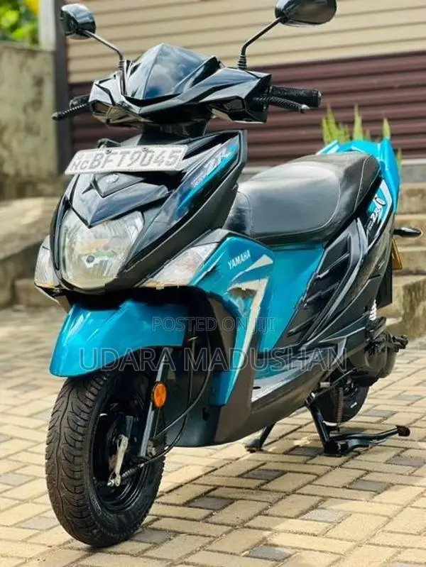 Yamaha RayZR 2017