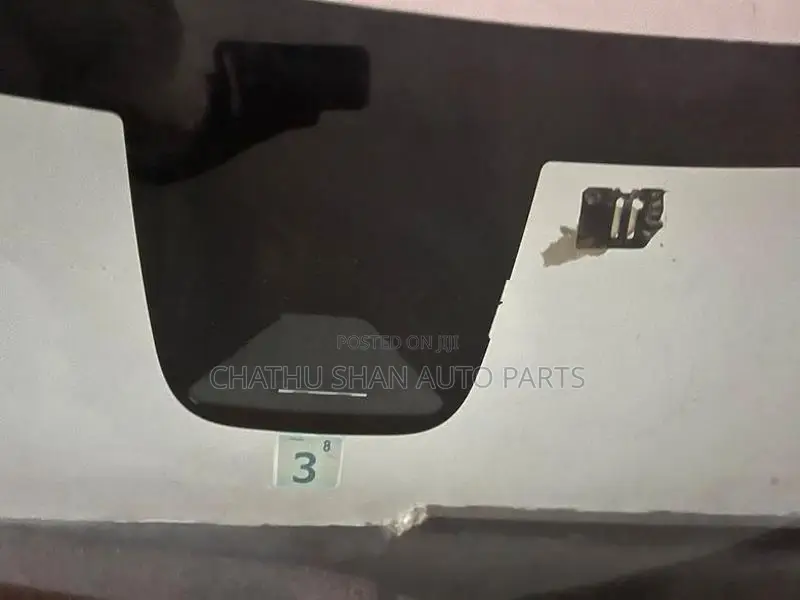 Honda Vezel 2025 Windscreen