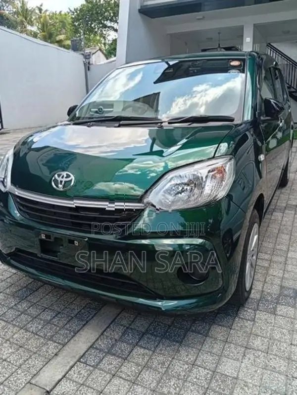 Toyota Passo X 2023